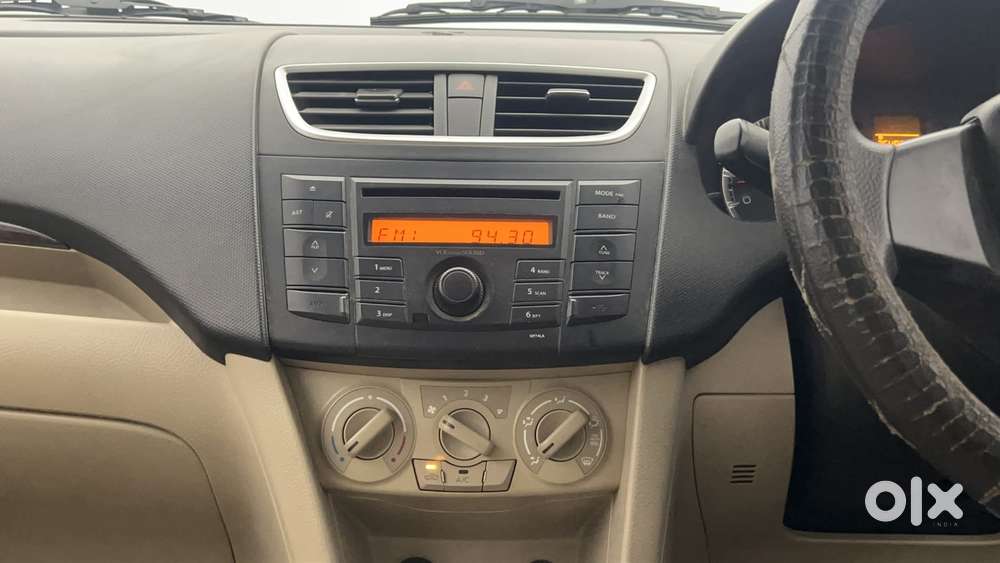 Maruti Suzuki Swift Dzire 1.3 Vxi, 2014, Petrol