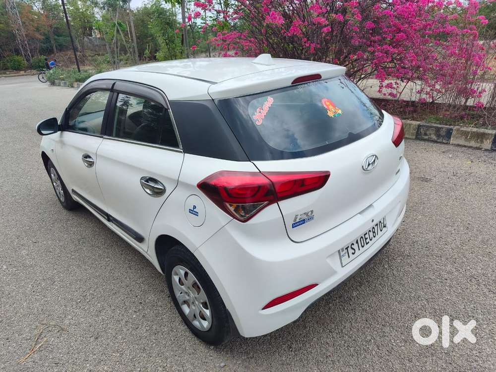 Hyundai I20 Era 1.2 Bs-iv, 2015, Petrol