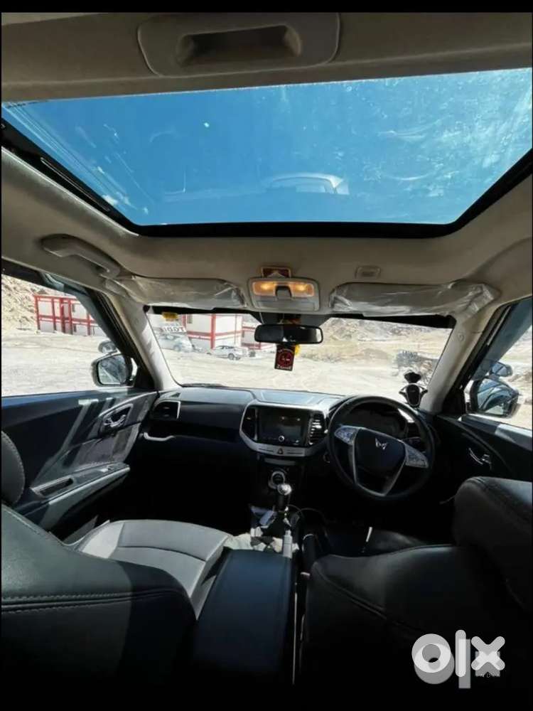 Mahindra Xuv300 2022 Petrol 37000 Km Driven