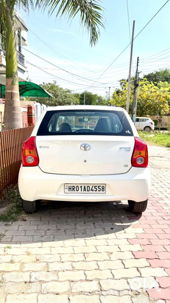 Toyota Etios Liva V Sp*, 2011, Petrol