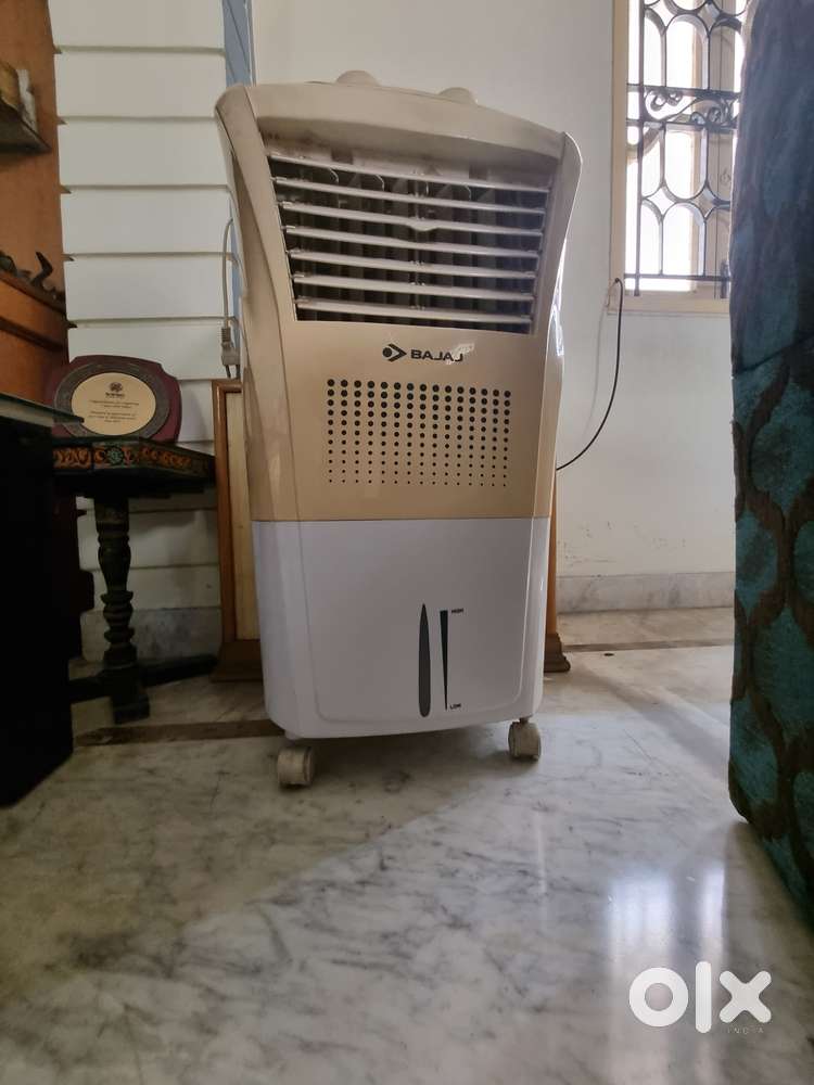 Bajaj Frio 23L Personal Air Cooler - Working Perfectly