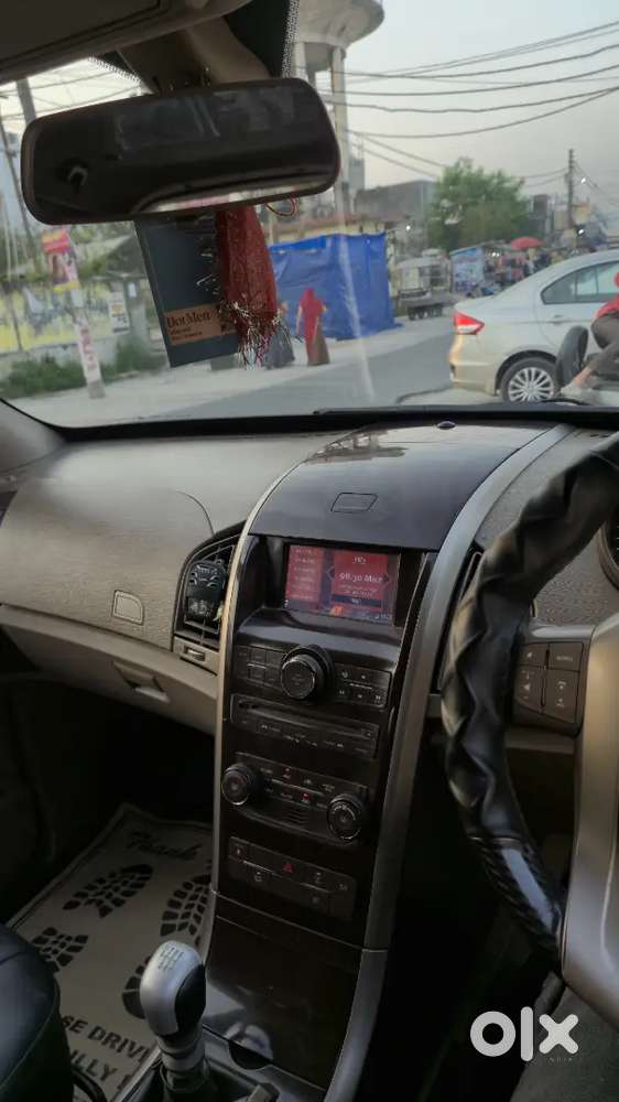 Mahindra Xuv500 2015 Diesel 174000 Km Driven