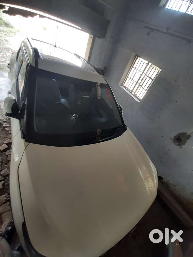Mahindra Xuv300 W8 Option, 2020, Diesel