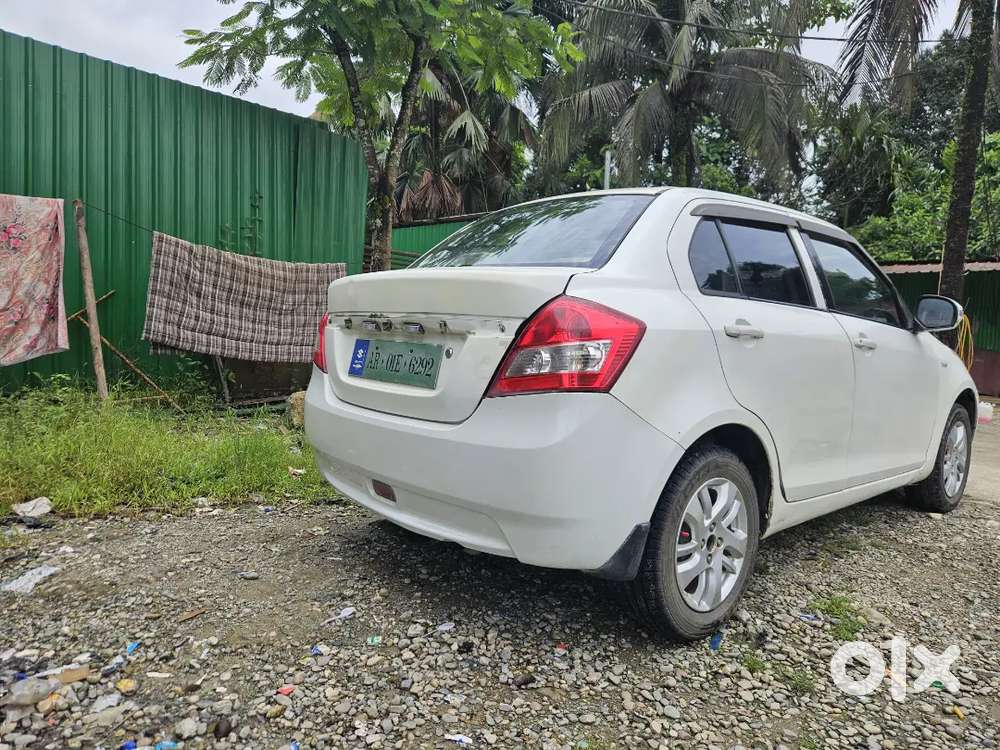 Maruti Suzuki Dzire 1.2 Zxi Petrol 2012