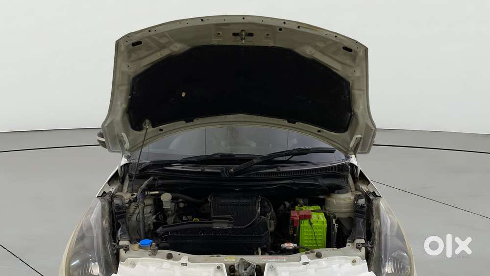 Maruti Suzuki Swift Vxi, 2016, Petrol