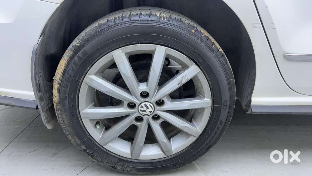 Volkswagen Vento 1.6 Highline, 2022, Petrol