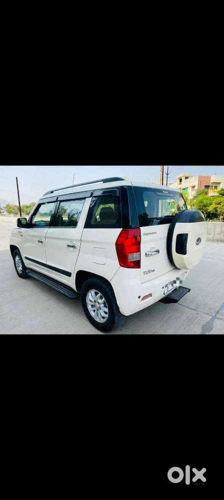 Mahindra Tuv 300 Mhawk100 T8 Amt, 2016, Diesel