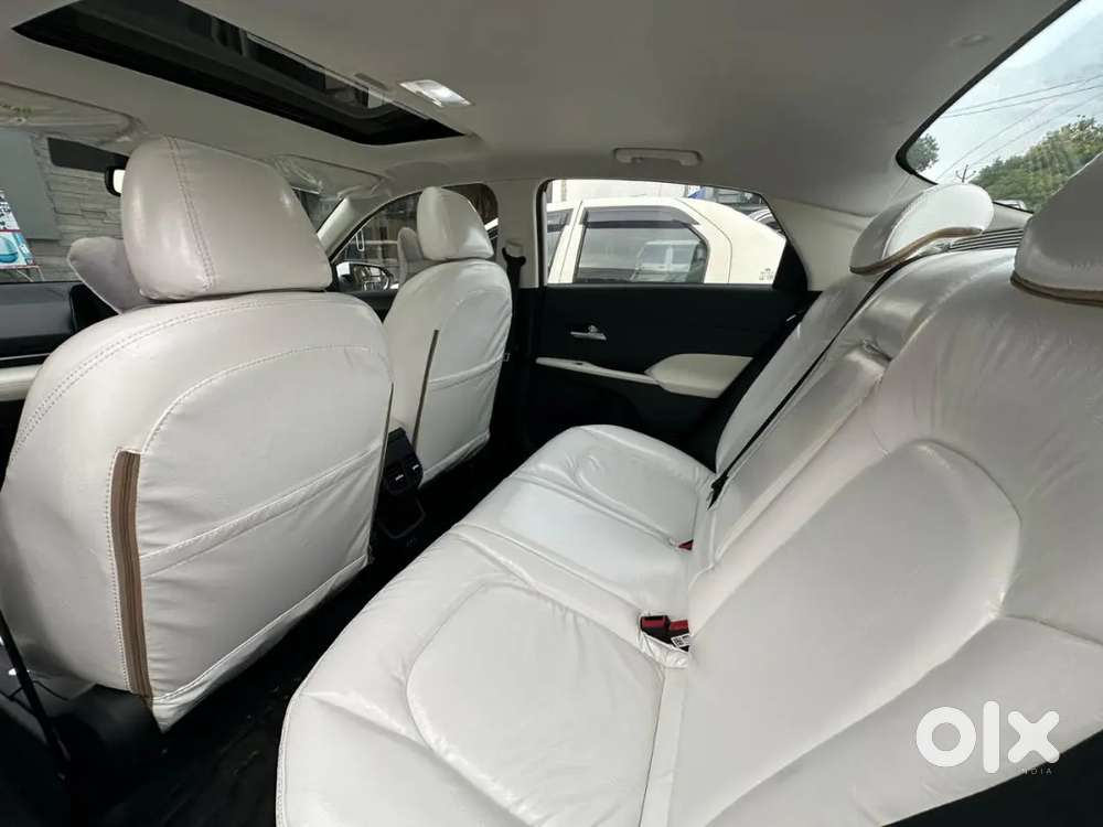 Hyundai Verna 2023 Petrol Well Maintained