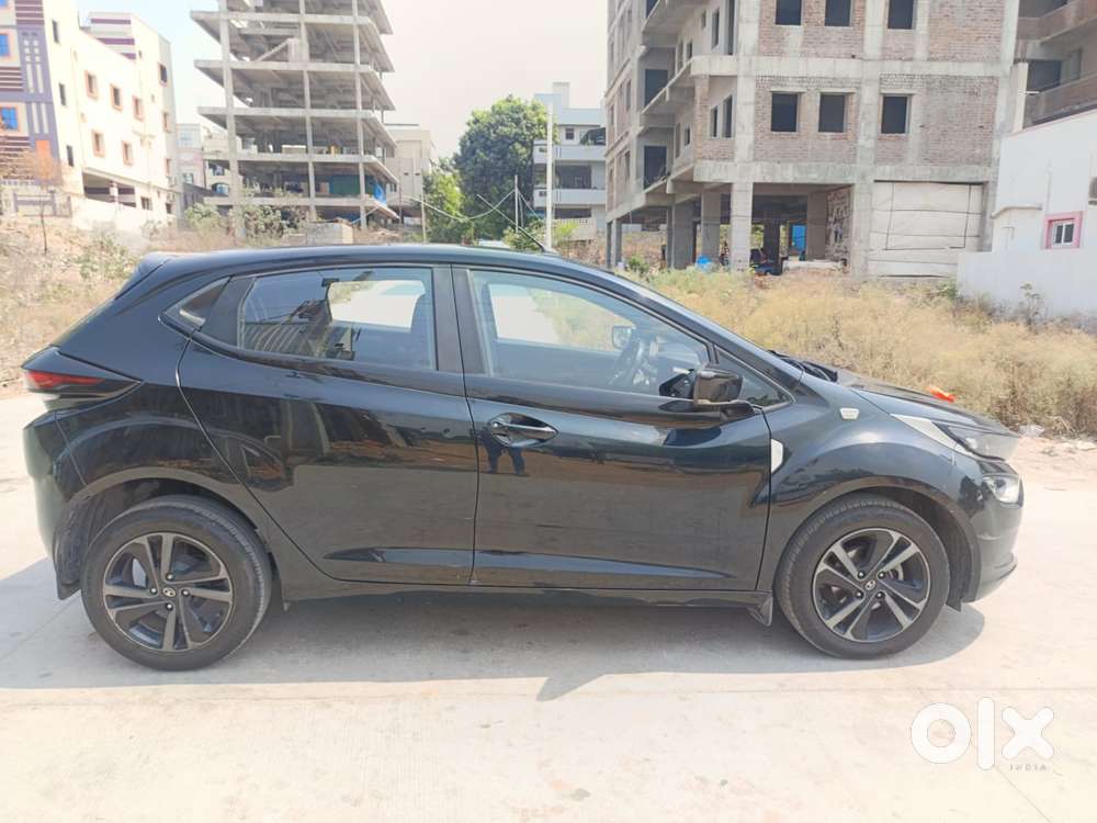 Tata Altroz 1.2 Xza Plus, 2022, Petrol