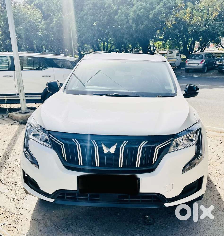 Mahindra Xuv700 2.2 Mx Diesel Mt 5 Str, 2023, Diesel