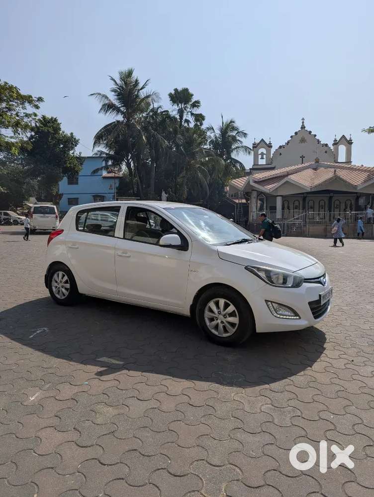 Hyundai I20 2013 Cng & Hybrids Well Maintained