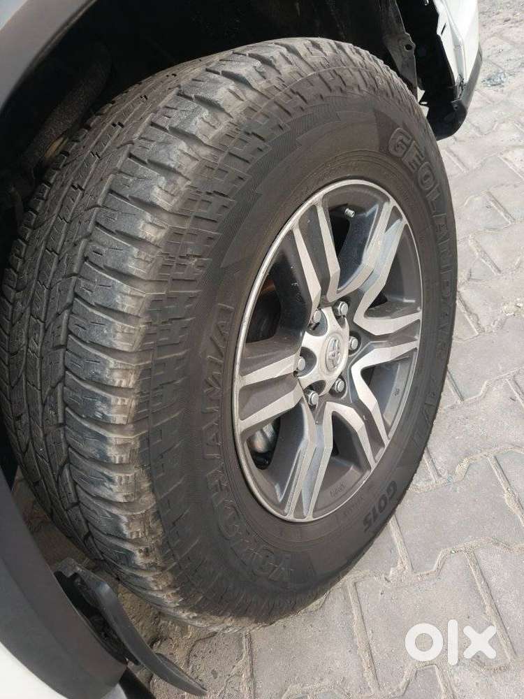 Toyota Fortuner 4x2 At 2.8 Diesel, 2017, Diesel