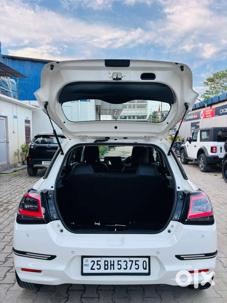 Maruti Suzuki New-gen Swift Lxi, 2025, Petrol