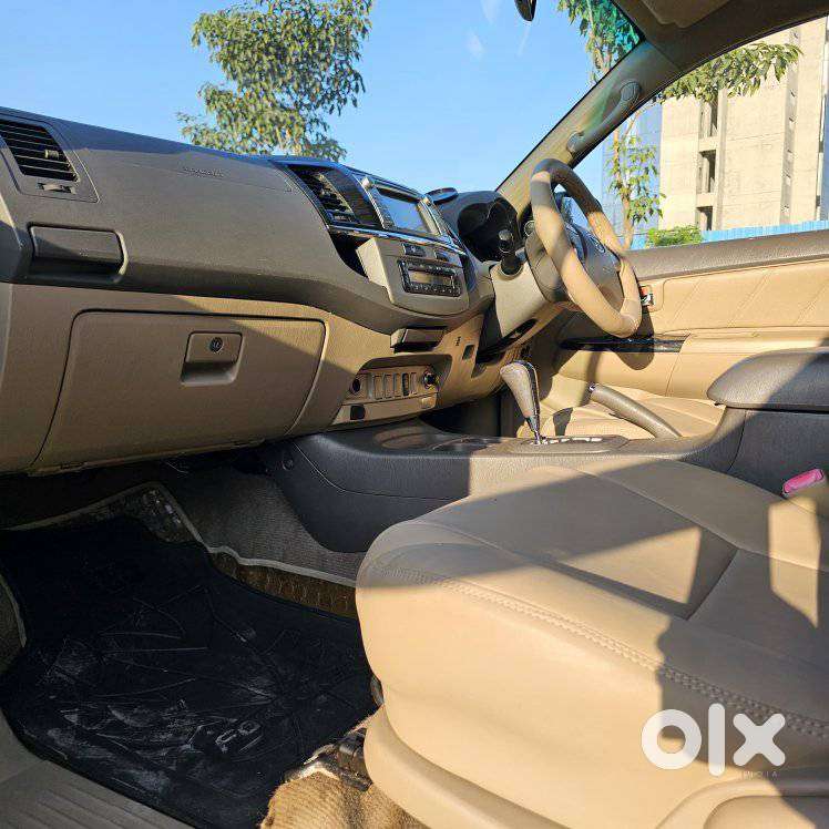 Toyota Fortuner 3.0 4x2 Automatic, 2013, Diesel