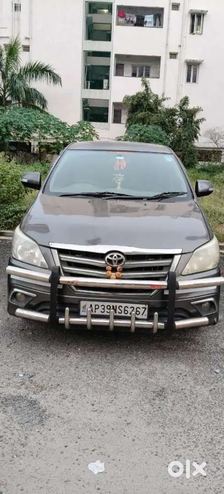 Toyota Innova Diesel 2013