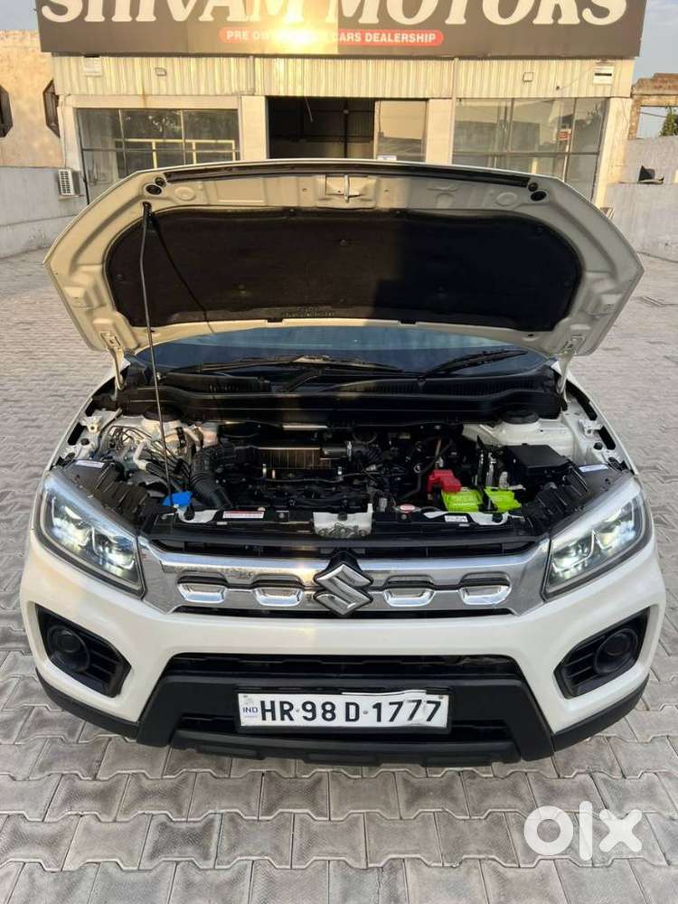 Maruti Suzuki Brezza 1.5 Vxi Smart Hybrid, 2022, Petrol