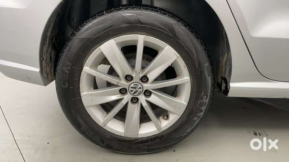 Volkswagen Ameo 1.2 Mpi Highline 16 Alloy, 2017, Petrol