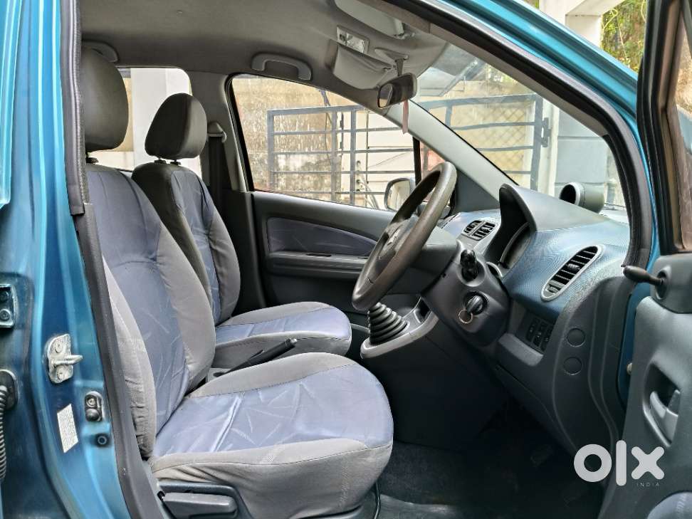 Maruti Suzuki Ritz Vxi, 2010, Petrol