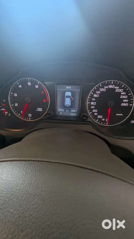 Audi Q5 2011 Petrol 92000 Km Driven