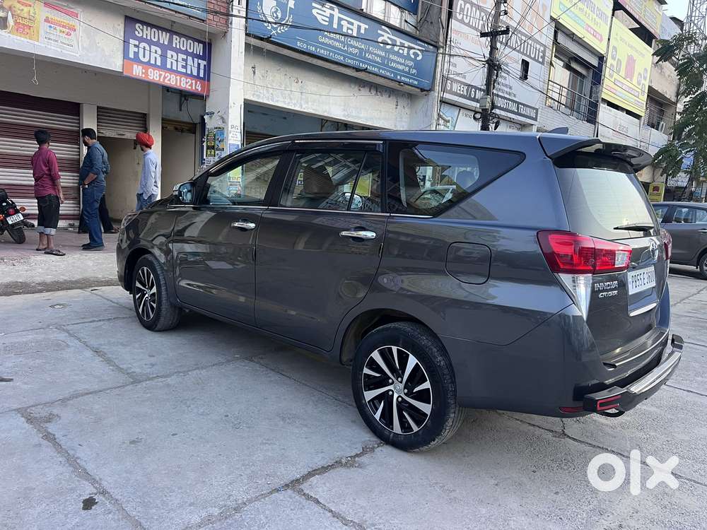 Toyota Innova Crysta Zx 2.4 Diesel 7 Seater, 2021, Diesel