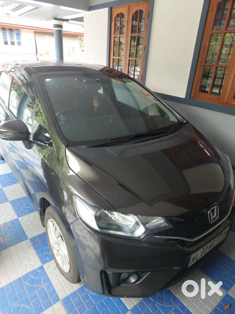 Honda Jazz Petrol Mt 2017