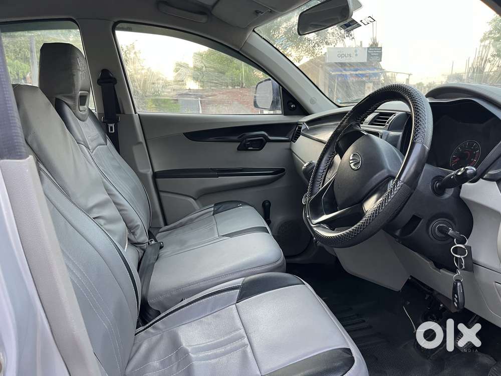 Mahindra Kuv 100 2016-2017 Mfalcon G80 K2 Plus, 2017, Petrol