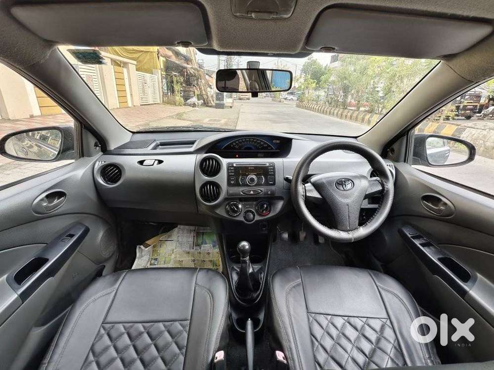 Toyota Etios Liva, 2013, Petrol