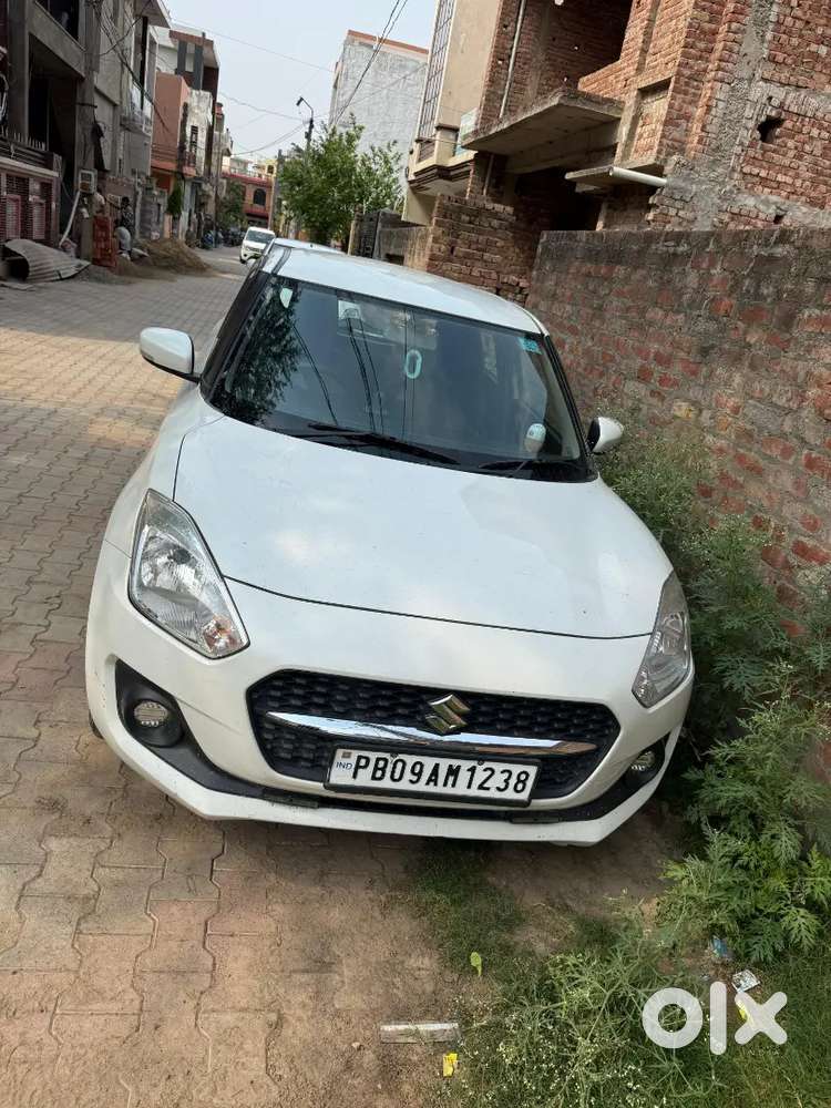 Maruti Suzuki Swift 2022 Petrol Well Maintained .