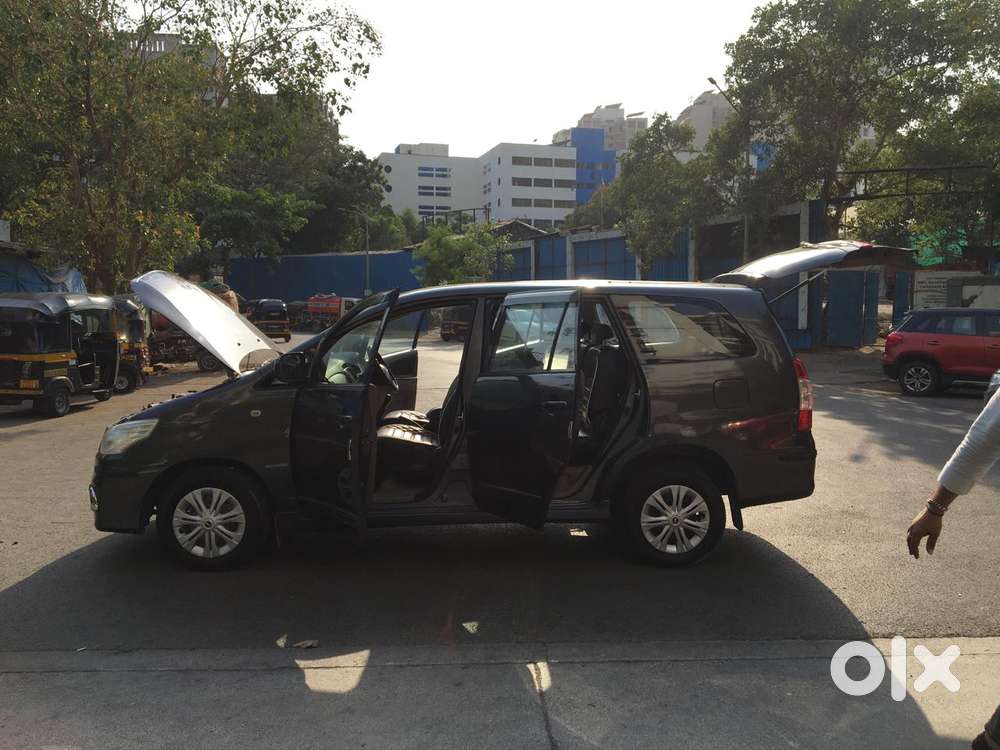Toyota Innova 2.5 G (diesel) 8 Seater, 2016, Diesel