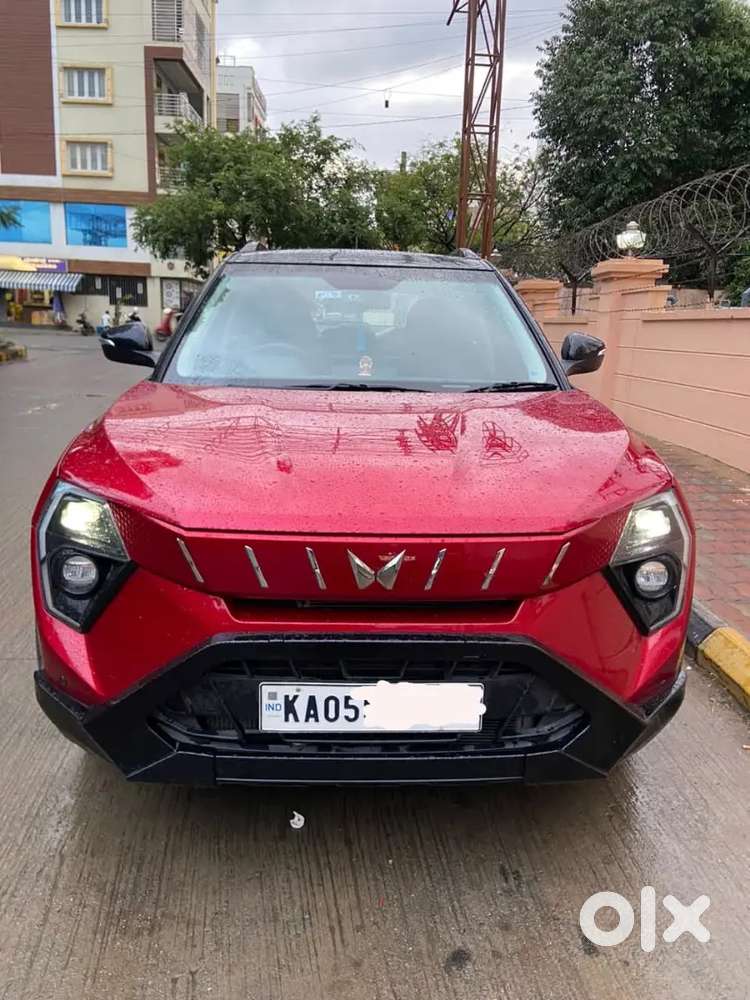 Mahindra Xuv 3xo Revx At 2025 With Panoramic Sunroof