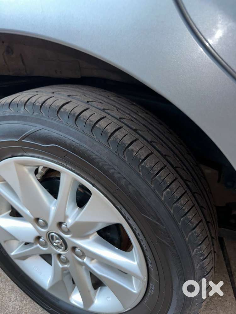 Toyota Innova Crysta 2018