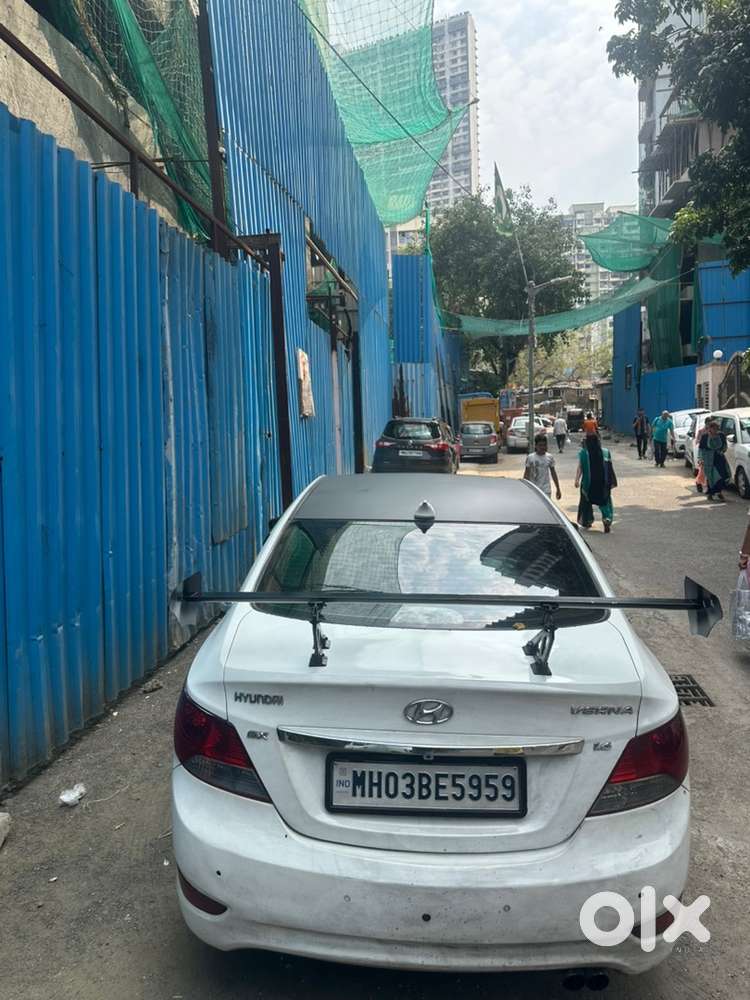 Hyundai Fluidic Verna 2011