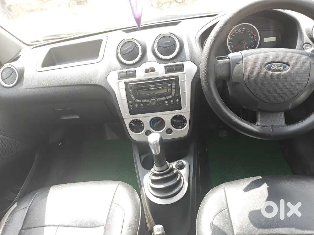 Ford Figo 2012 Diesel 76000 Km Driven