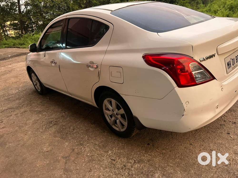 Nissan Sunny 2011 Petrol 890000 Km Driven