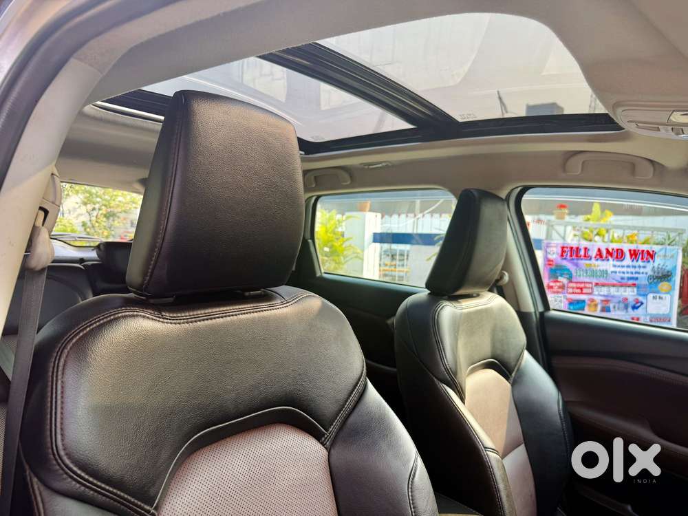 Maruti Suzuki Grand Vitara Smart Hybrid Alpha, 2024, Petrol