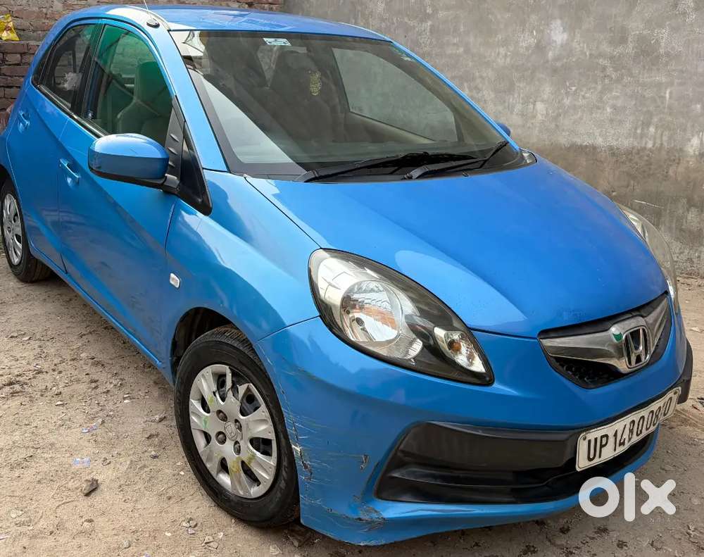 Honda Brio 2012 Petrol Well Maintained