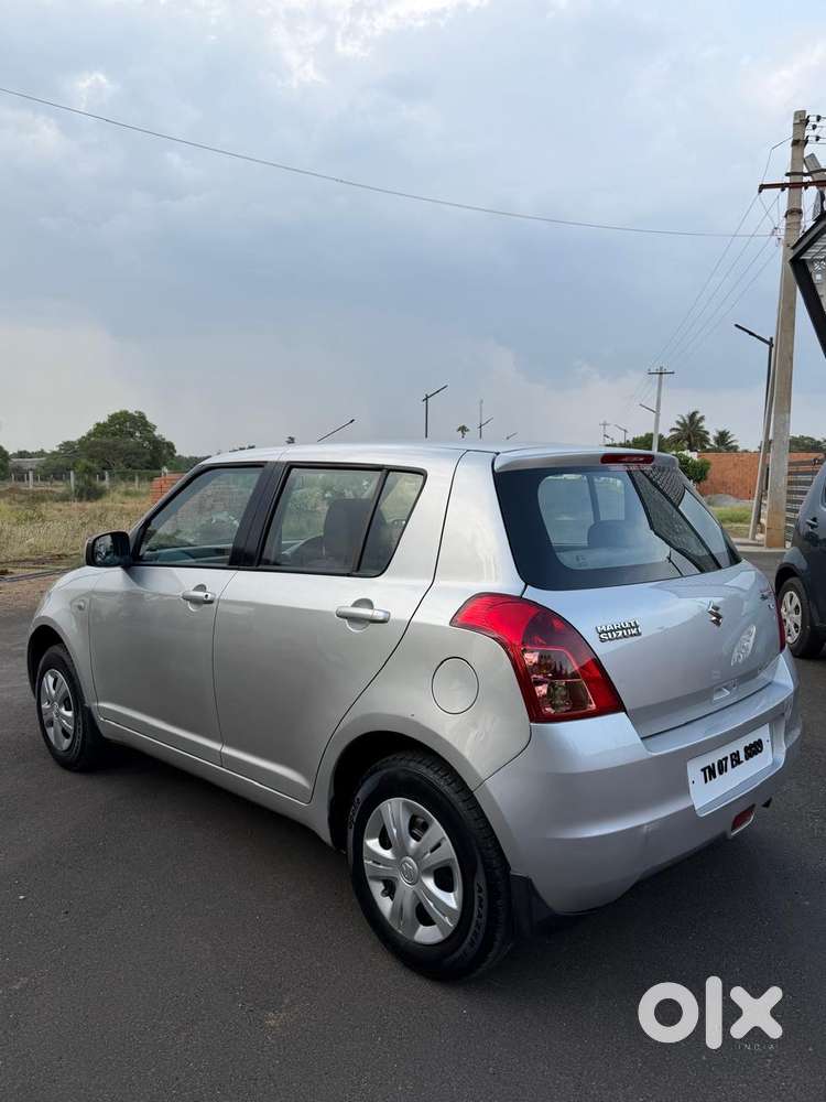 Maruti Suzuki Swift Vxi Optional, 2011, Petrol