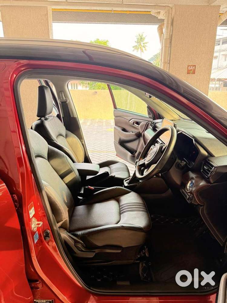 Hyryder Hybrid 2023  Full Option  Single Owner  Mint Condition