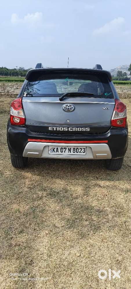 Toyota Etios Cross 2014 1.4 Edition