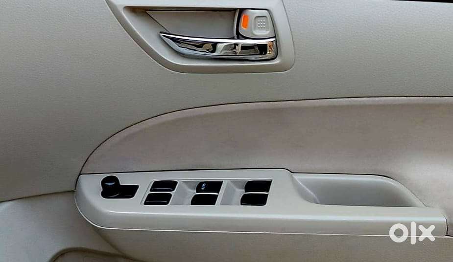 Maruti Suzuki Swift Dzire Amt Zdi, 2016, Diesel