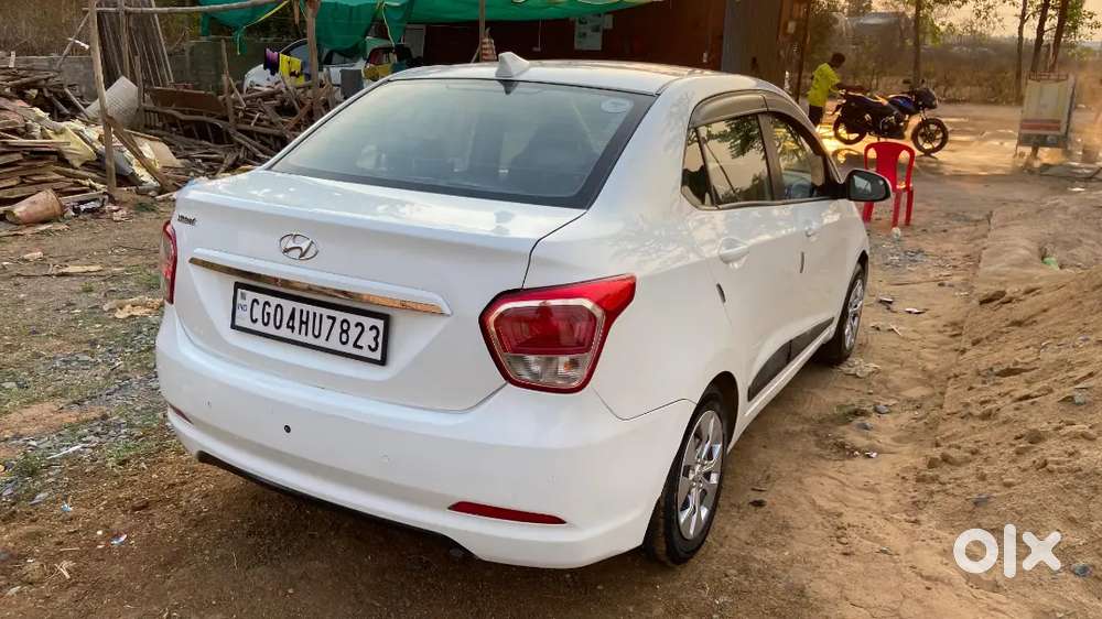 Hyundai Xcent 2015 Petrol Well Maintained
