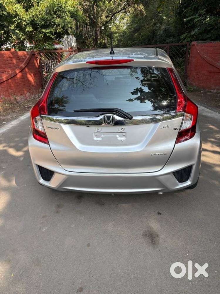 Honda Jazz V Mt Privilege, 2017, Cng & Hybrids