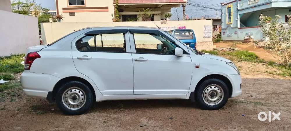 Maruti Suzuki Dzire 2016 Diesel Well Maintained