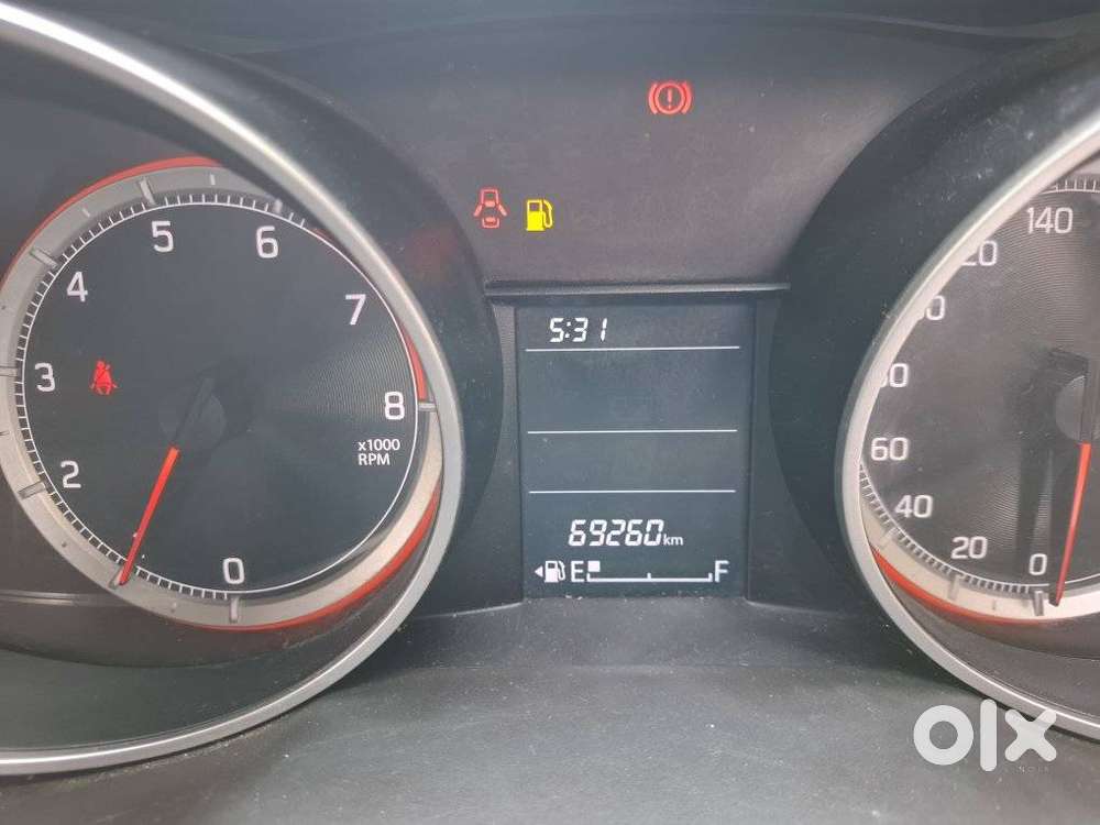 Maruti Suzuki Swift Vxi Optional, 2021, Petrol