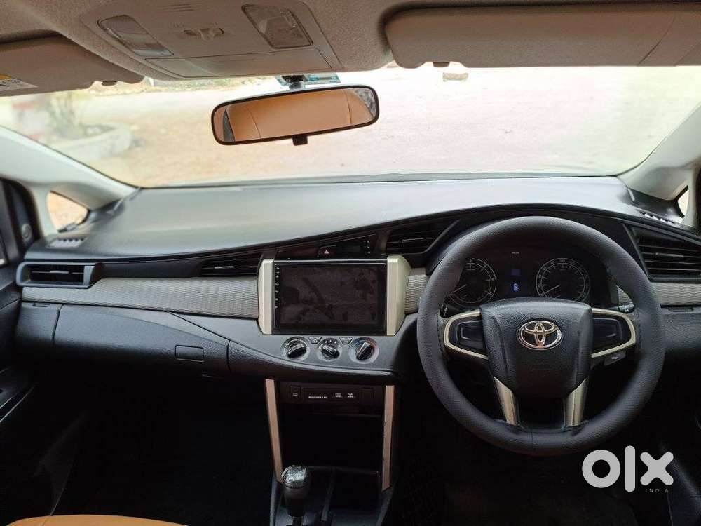 Toyota Innova Crysta 2.7 Gx At, 2018, Diesel