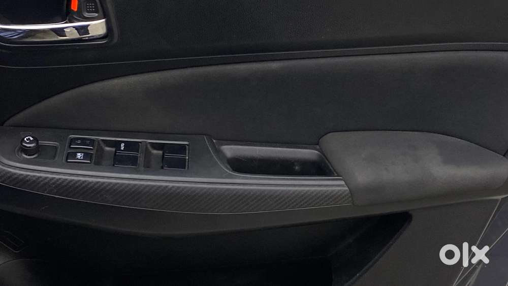 Maruti Suzuki Swift Amt Vxi, 2019, Petrol