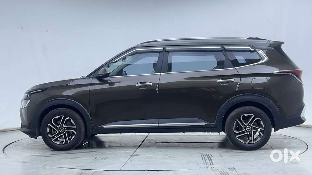 Kia Carens 1.4 Luxury Plus Dct 7 Str, 2022, Petrol
