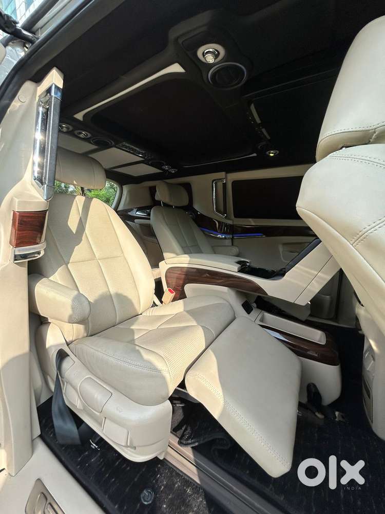 Kia Carnival Limousine Plus 7 Str, 2023, Diesel