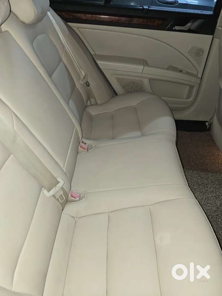 Skoda Superb 2013 Diesel Well Maintained