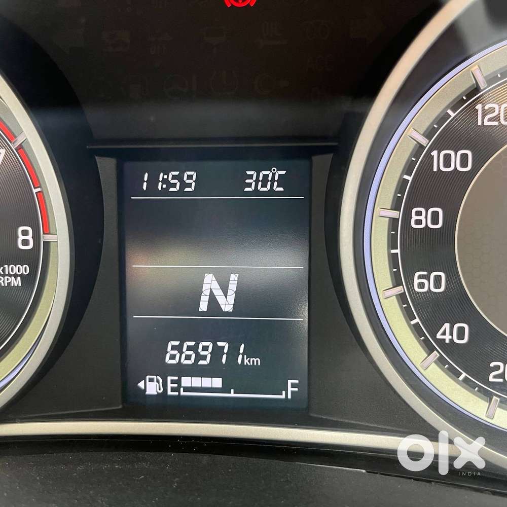 Maruti Suzuki Dzire 1.2 Zxi Amt, 2017, Petrol
